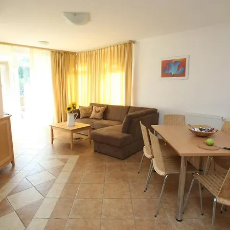 Aparthotel Hotel Lelle Balatonlelle