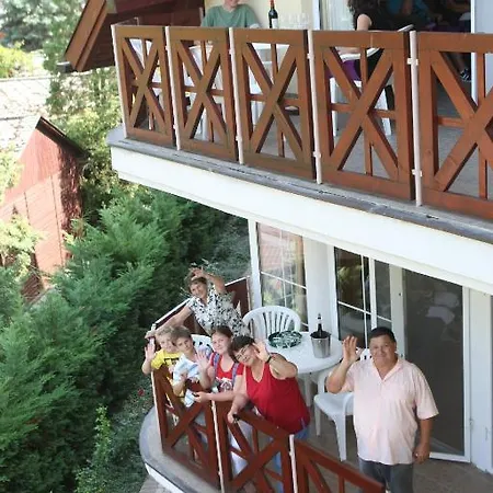 Hotel Lelle Hotel apartamentowy 2*