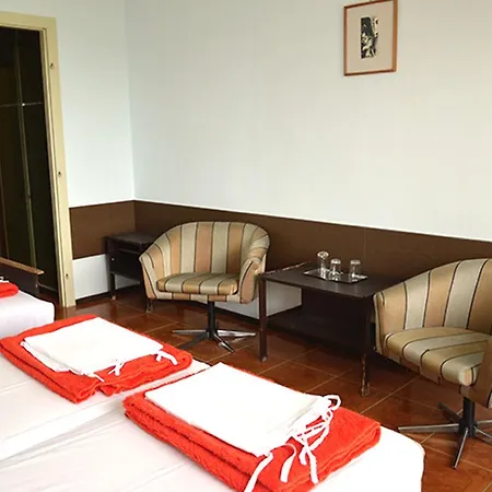 Hotel Lelle Aparthotel Balatonlelle