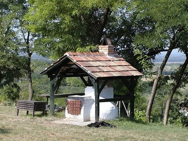 מלון דירות Hotel Lelle