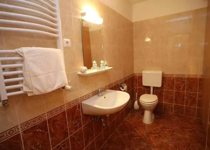 מלון דירות Hotel Lelle