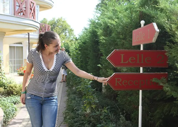 Hotel Lelle מלון דירות בלטונללה